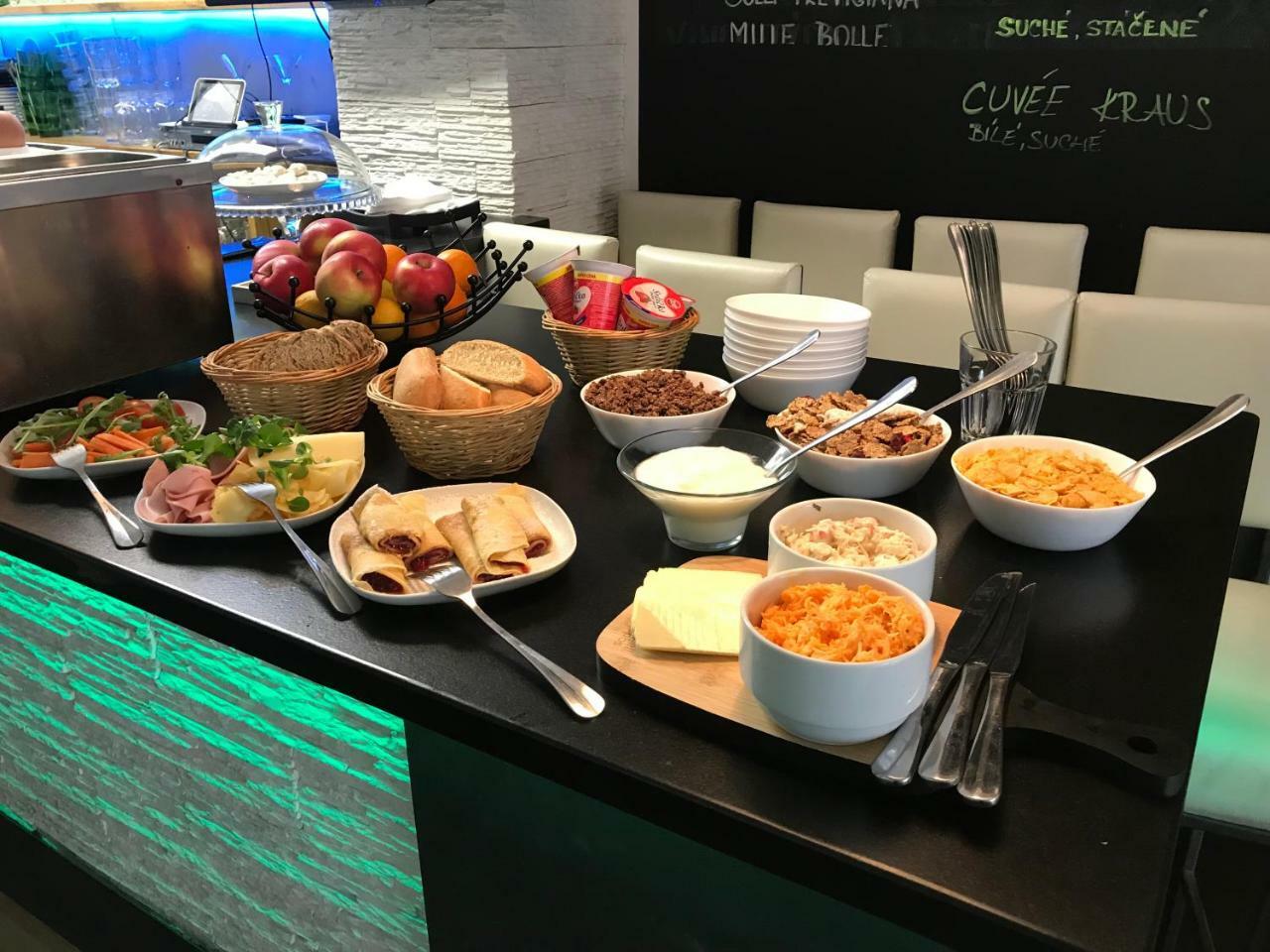 רודניצה נד לבם Apartmany Caffe & Grill מראה חיצוני תמונה