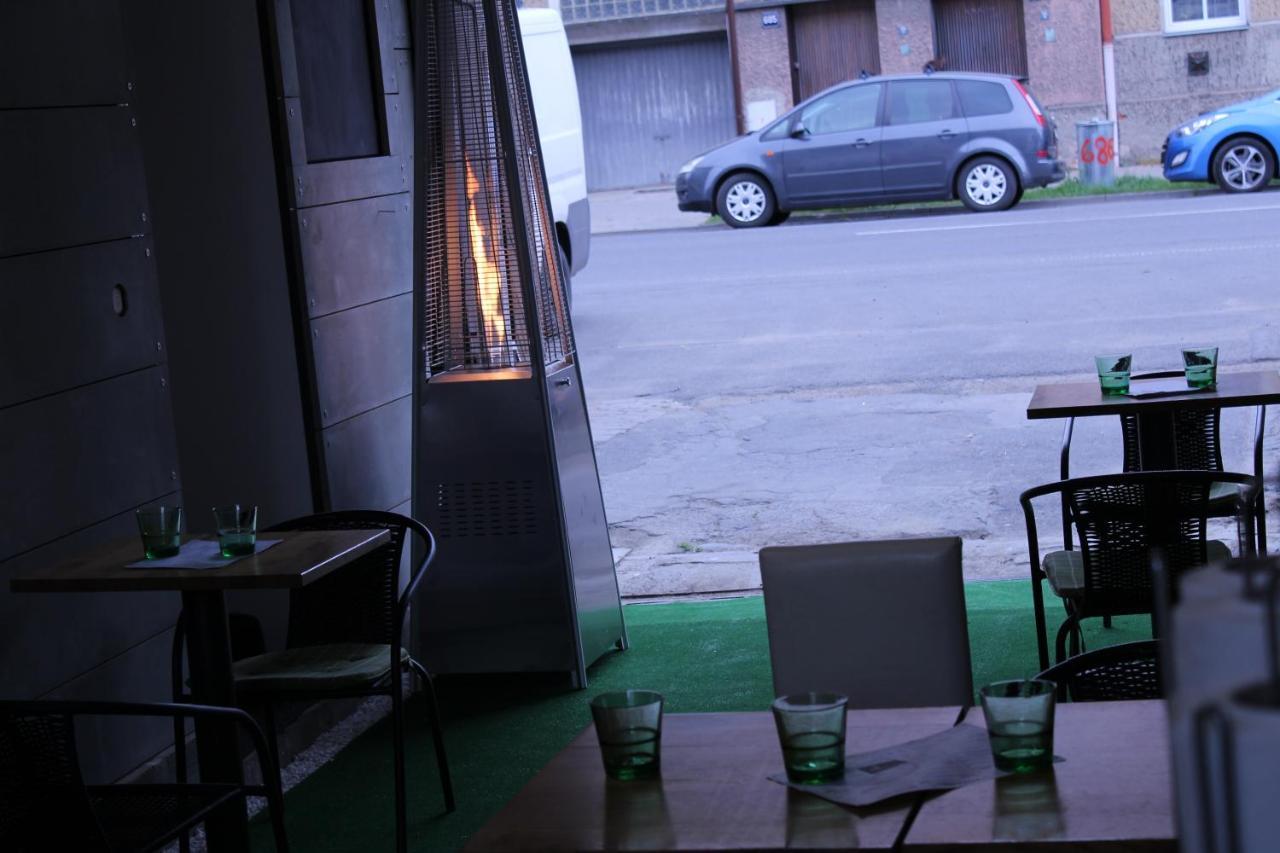 רודניצה נד לבם Apartmany Caffe & Grill מראה חיצוני תמונה