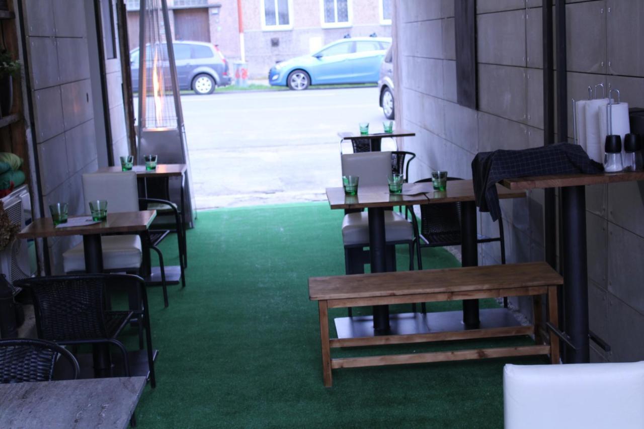 רודניצה נד לבם Apartmany Caffe & Grill מראה חיצוני תמונה